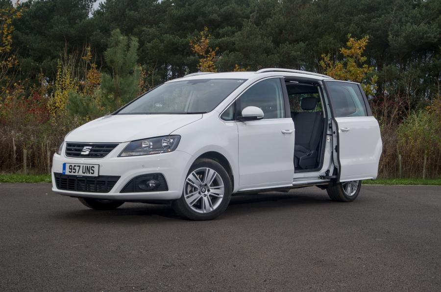  Seat Alhambra 2015 года  (UK) (фото 25 из 30)